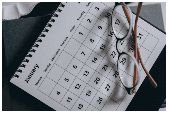 How to Conduct a Powerful Monthly Review Even if You’re Busy